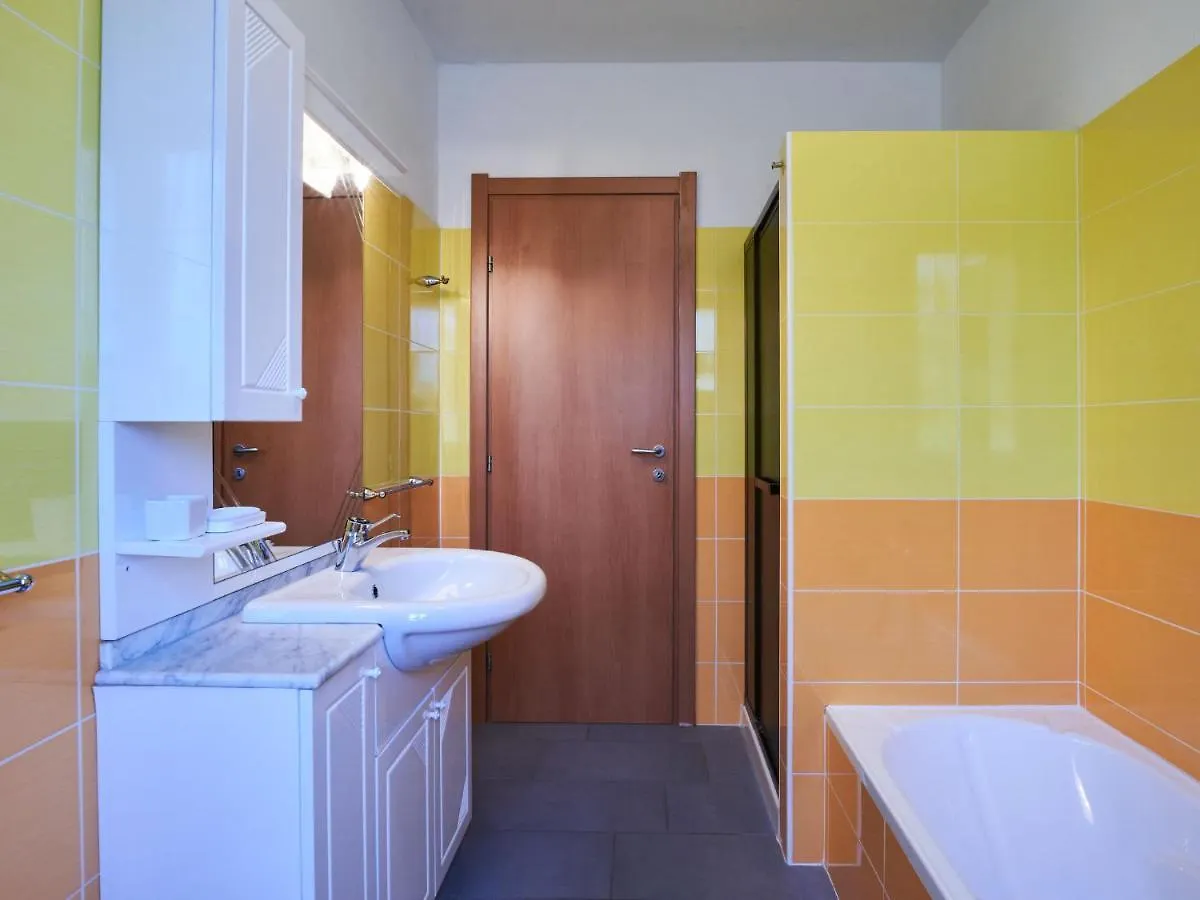 Apartment Aurora - Dma330 By Interhome Vercana