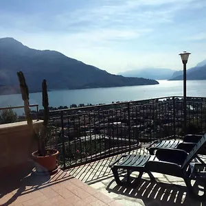 Casa Ciclamino Vercana